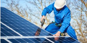 Installation Maintenance Panneaux Solaires Photovoltaïques à Jonquerettes